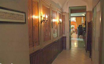 Hotel Regina Pinerolo Exterior photo